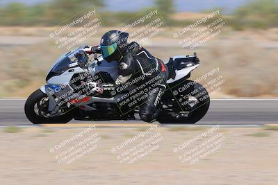 media/Oct-01-2023-SoCal Trackdays (Sun) [[4c570cc352]]/Turn 15 Inside (140pm)/